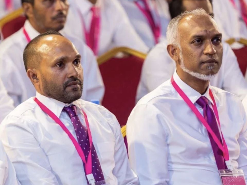 ޑރ. މުޢިއްޒުގެ ސިޔާސީ ޙުއްޖަތްތަައް ހުސްވެއްޖެ؛ ރިޕީޓްކުރީ މަޖްލިސް އިންތިޚާބުގެ ޓޭޕް: ޑރ. ޖަމީލް