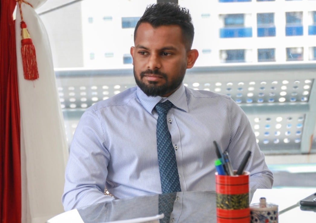 ޝަރުތުތަކާއެކު ޝަމްއާން ބަންދުން ދޫކޮށްލައިފި