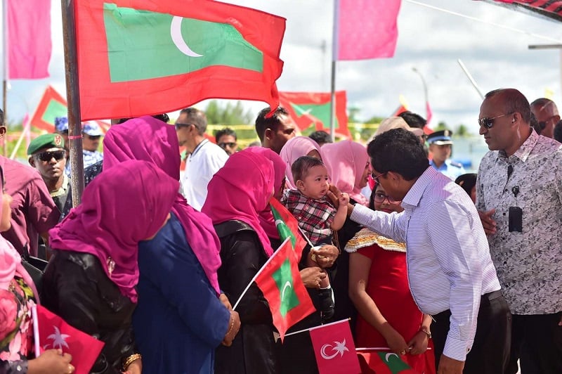 ރައީސް ޔާމީން ގދ. ތިނަދުއަށް ކުރެއްވި ދަތުރުފުޅުގެ ތެރެއިން، ފޮޓޯ:ރައީސް އޮފީސް