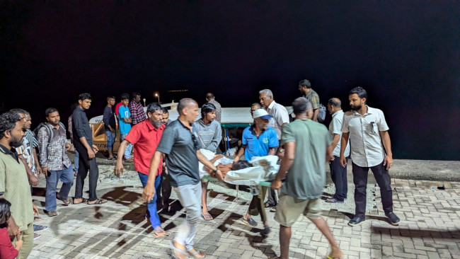 ފައިނު އެކްސިޑެންޓް: އަނިޔާވި ކުޑަކުއްޖަކާއި ބޮޑު މީހަކު އިތުރު ފަރުވާއަށް މާލެއަށް