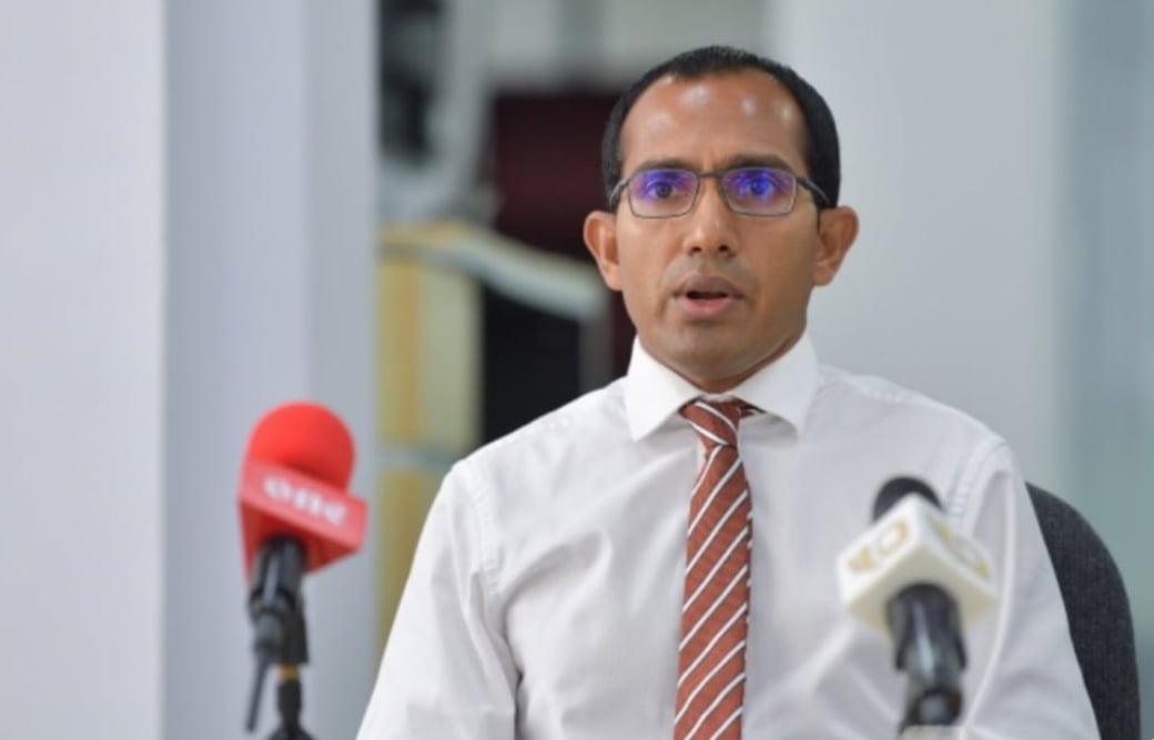 އަސްލު ސޫރަ އެނގޭނަމަ މަޖިލީހުގެ އެންމެ މެންބަރަކުވެސް މުއިއްޒު ފަހަތުގަ ނުހުންނާނެ: މަލީހް