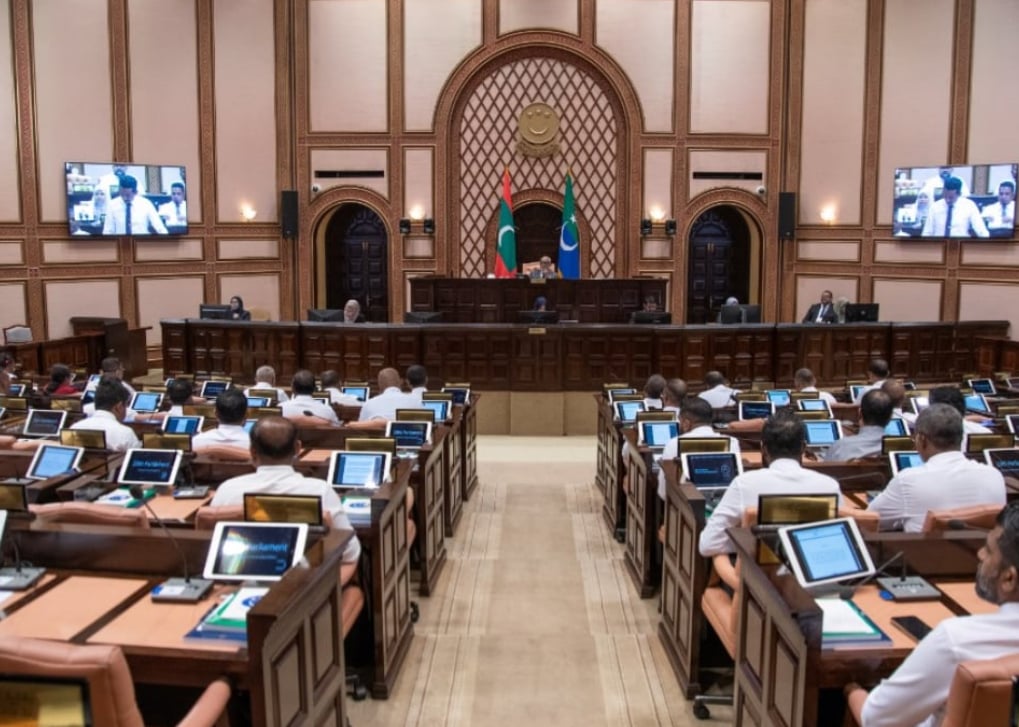 ސައިބަރ ކްރައިމް ހުއްޓުވުމުގެ މުއާހަދާގައި ބައިވެރިވާން ރުހުން ދީފި