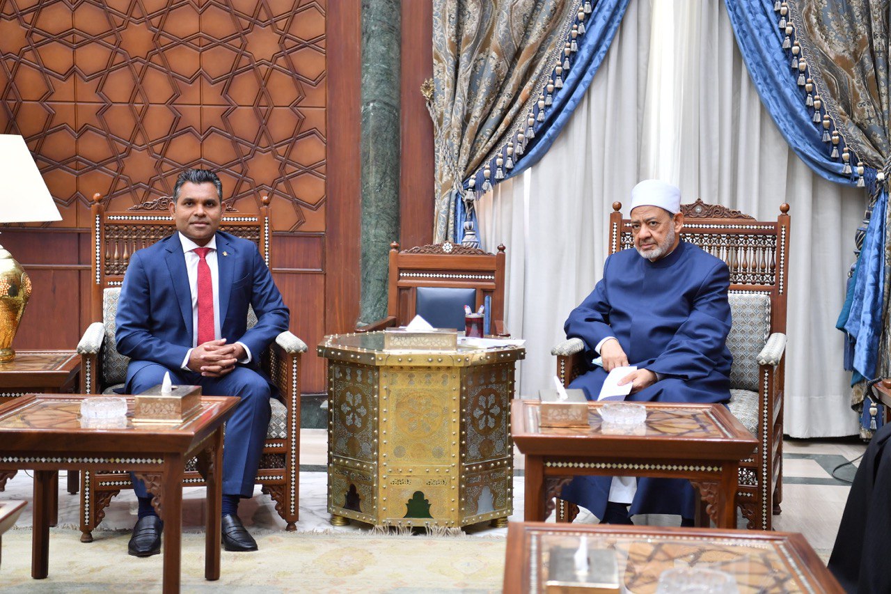 Vice President Faisal Naseem with the Grand Imam of Al-Azhar Al-Sharif, Professor Sheikh Ahmed el-Tayeb.