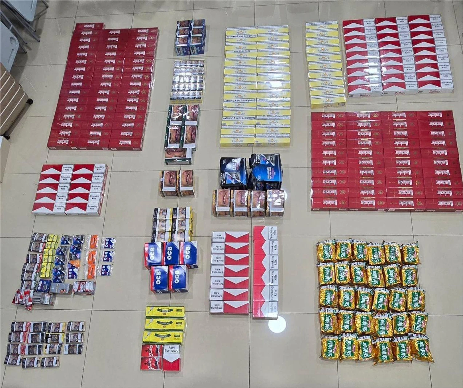 ބިދޭސީންގެ އަތުން އަތުލައިގަތް ބައެއް ތަކެތި