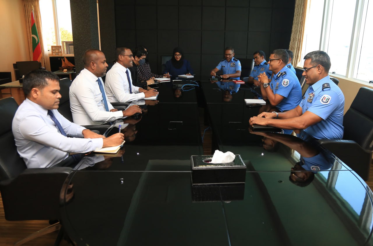 ފުލުހުންނާއި، ޕީޖީ އޮފީހާ ދެމެދު ބޭއްވެވި ބައްދަލުވުމުގެ ތެރެއިން