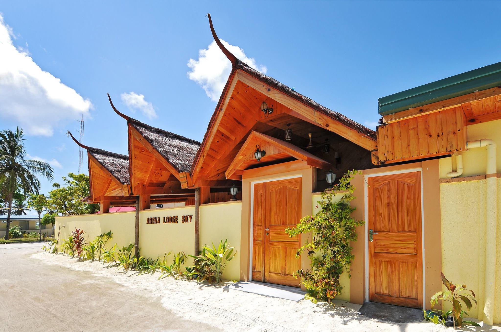 ގެސްޓްހައުސްތަކާއި ސަފާރީތަކަށް 1.4 މިލިއަން ޔޫރޯގެ އެހީއެއް!