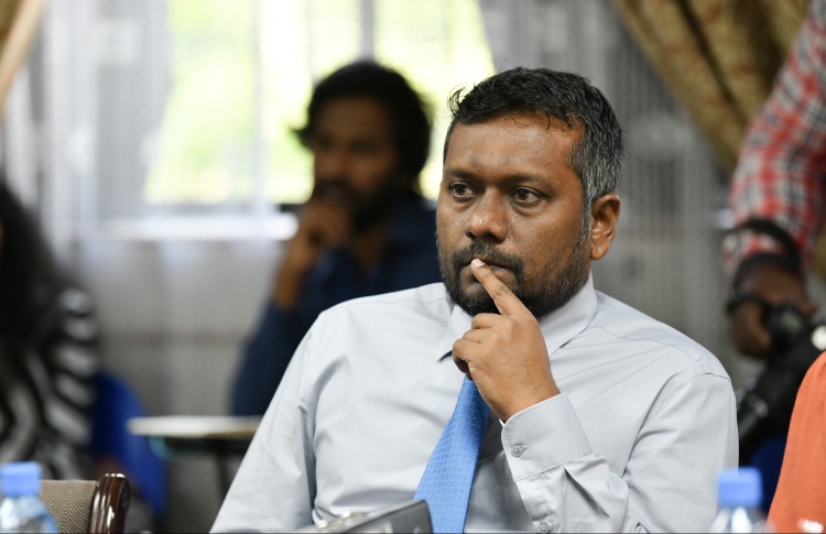 45 ކުންފުންޏަކާއި 11 ޕާޓްނާޝިޕެއް އުވާލައިފި