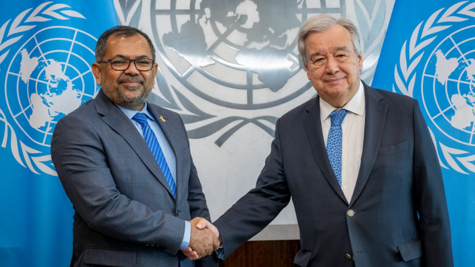 Minister of Foreign Affairs Moosa Zameer with UN Secretary-General António Guterres.