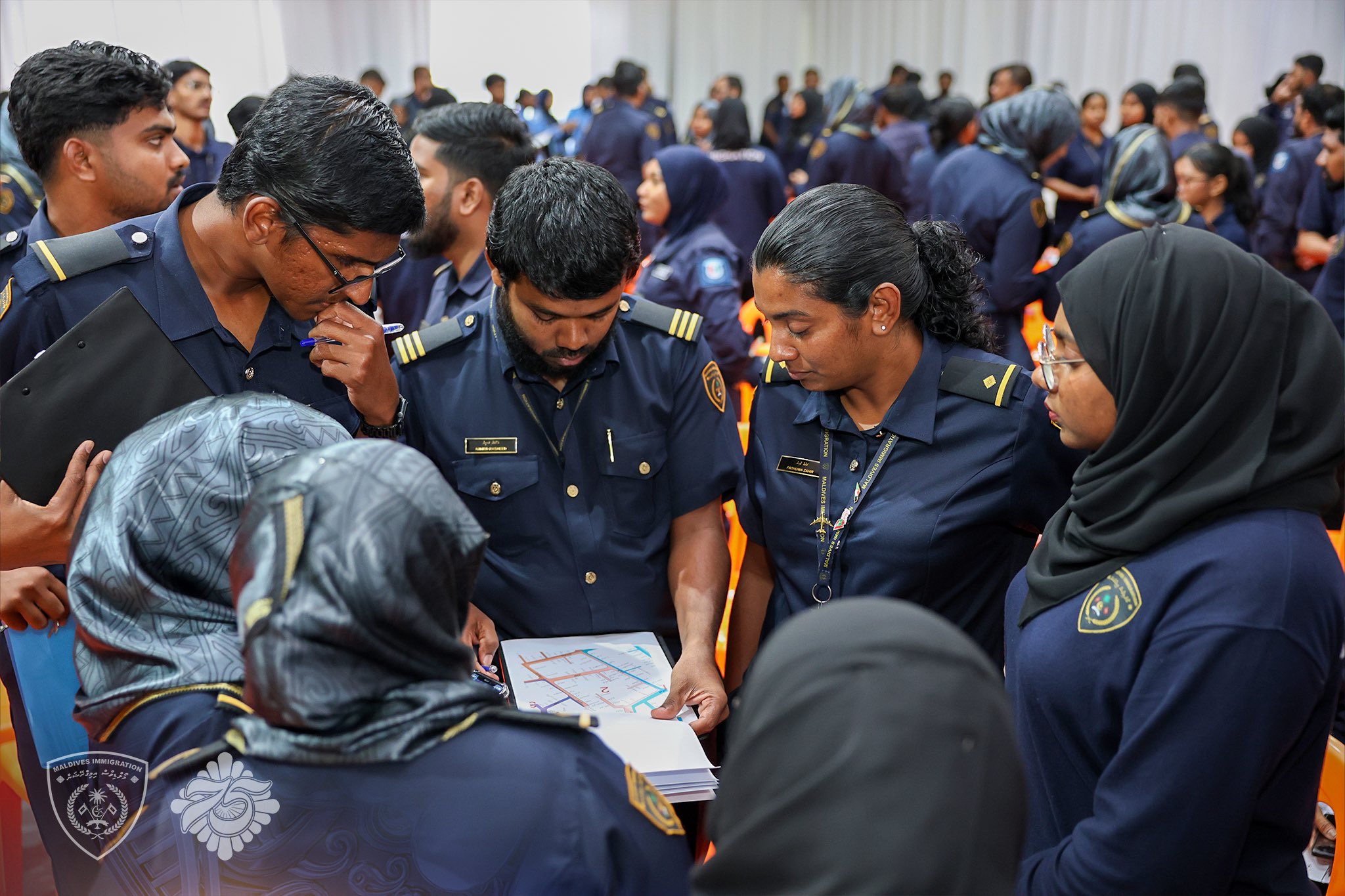 މާލޭގައި ގަވައިދާ ހިލާފަށް އުޅެމުންދިޔަ 81 ބިދޭސީން އިމިގްރޭޝަންގެ ބެލުމުގެ ދަށަށް