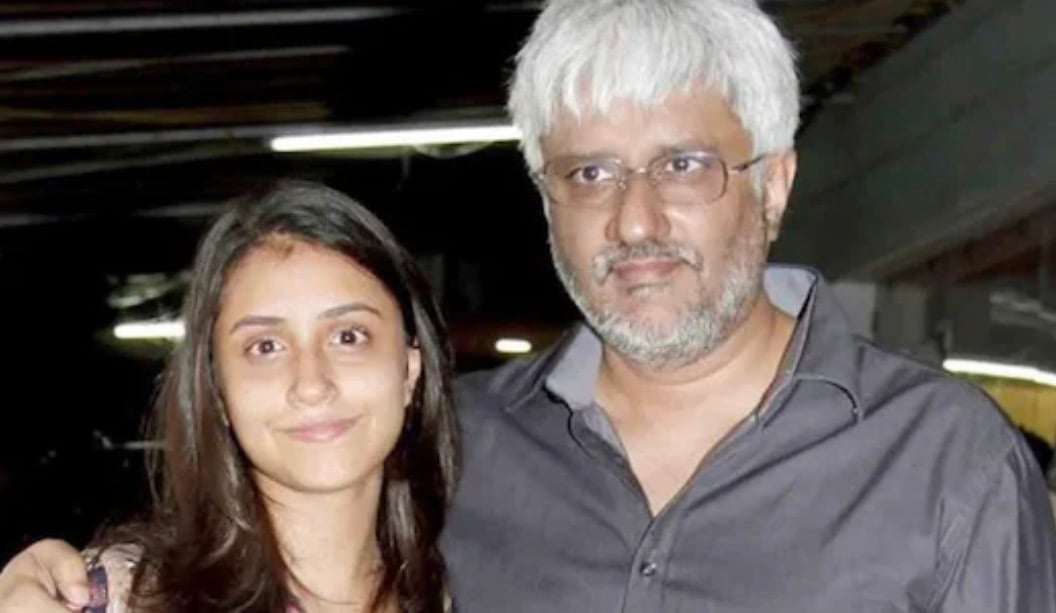 ވިކްރަމް ބަޓާއި އޭނާގެ ދަރިފުޅަށް ފްރޯޑުގެ ތުހުމަތުތަކެއް