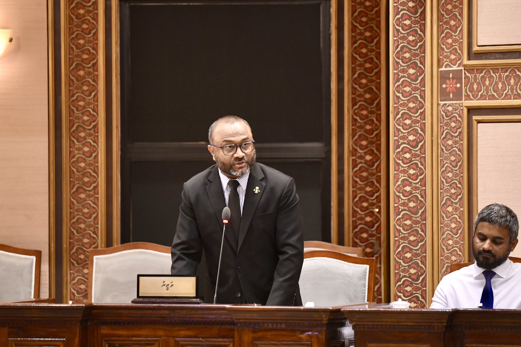 ހައްޖަށް ގެންދިއުމުގައި ވަކި އާއިލާއަކަށް ނުބަލަން؛ މިއަހަރު ކިއުއިން 850 ޖާގަދިނިން: ޝަހީމް