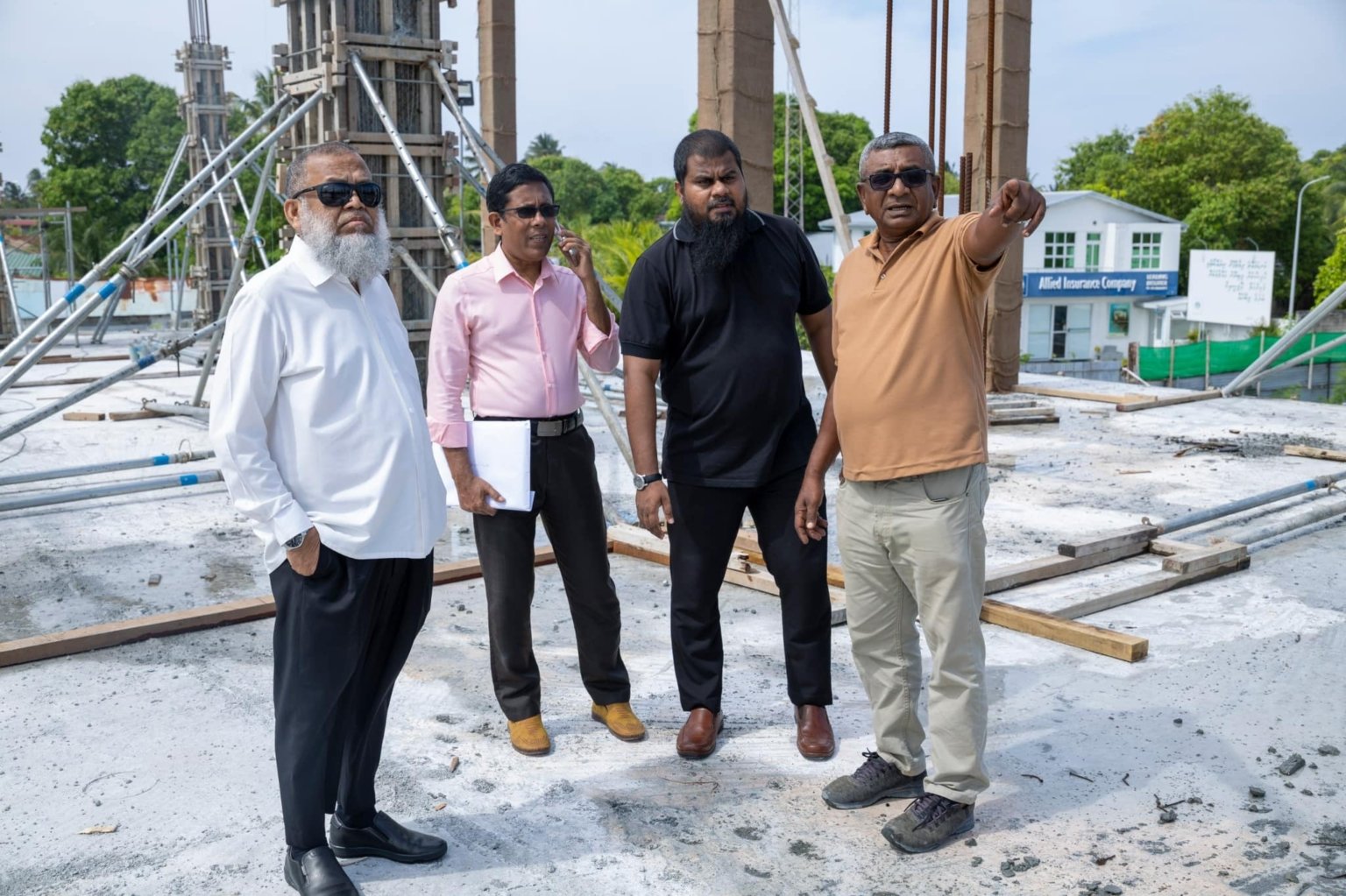 އައްޑޫ އިސްލާމީ މަރުކަޒުގެ މަސައްކަތް ކުރިއަށްދާ ގޮތް އިސްލާމިކް މިނިސްޓްރީން ބަލައިފި