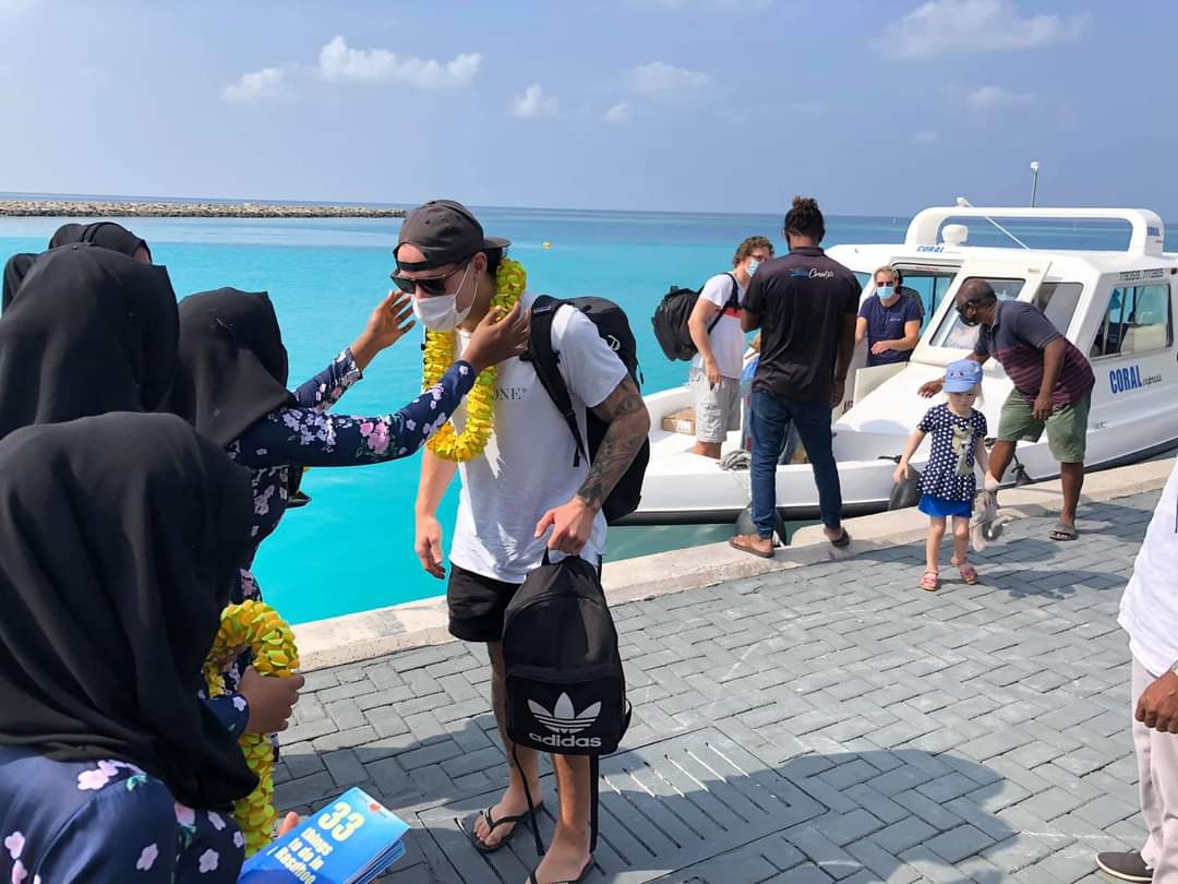 Tourist arrival to Rasdhoo Island. Photo: Social Media.