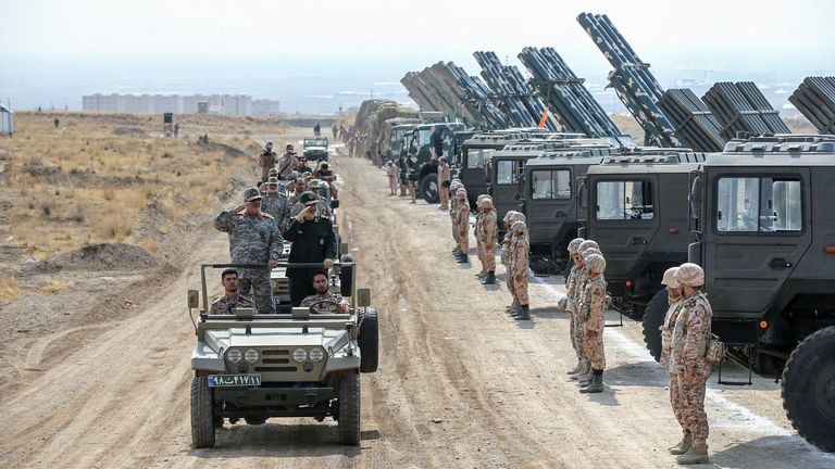 އީރާނުން ވައިގެ ސަރަހައްދު ބަންދު ކުރުމުން ހަމަލާ ނުދޭނެ ކަމަށް ޓްރަމްޕް ބުނެފި