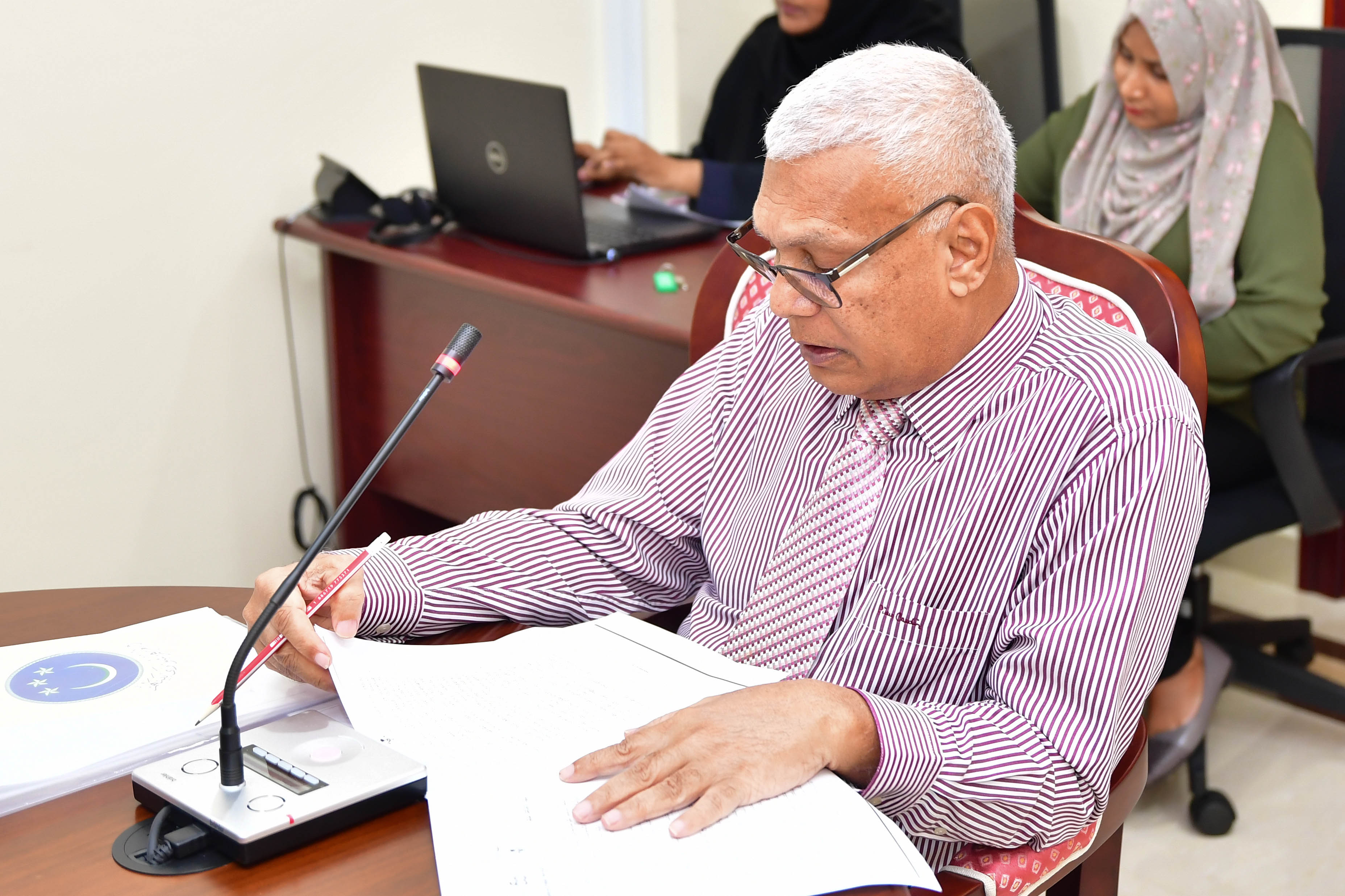 ޝަރީފް ވިދާޅުވީ 2023 އަށް އޮތް ހަމައެކަނި ޗޮއިސްއަކީ ރައީސް ޞާލިޙް ކަމަށް