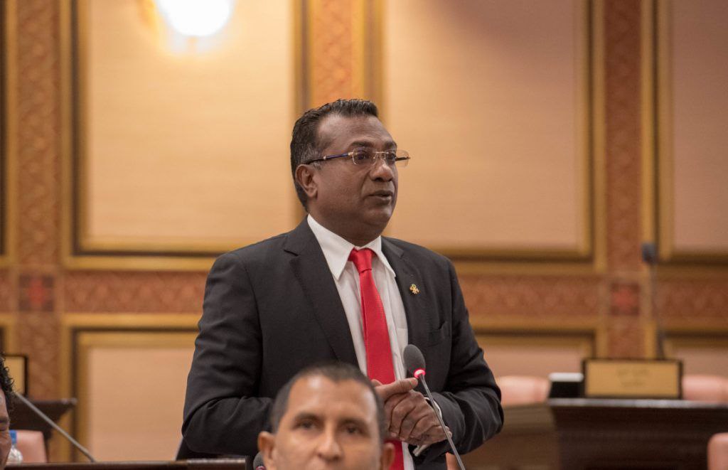 ޝާހިދު މަގާމުން ދުރުކުރަން ރައީސް ނަޝީދު ބޭނުންވާކަން ހާމަވެއްޖެ: ޖާބިރު