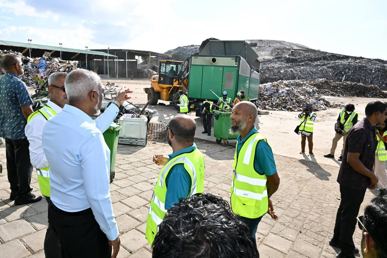 ރައީސް ތިލަފުށީގެ ވޭސްޓް މެނޭޖްމެންޓު ފެސިލިޓީ ބައްލަވާލެއްވުން، ފޮޓޯ: ރައީސް އޮފީސް