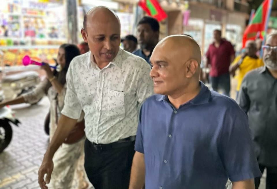 މުޒާހަރާތަކާ ގުޅިގެން މާޒް ސަލީމާއި ޓެކްސީ ޑްރައިވަރު ޝާމިން ފުލުހަށް ހާޒިރުވާން އަންގައިފި