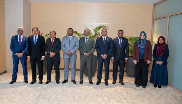 ރަސްމީ ދަތުރުފުޅެއްގައި މަޖިލީސް ރައީސް އަބްދުއްރަހީމް ސަައުދީއަށް - ފޮޓޯ: މަޖިލީސް