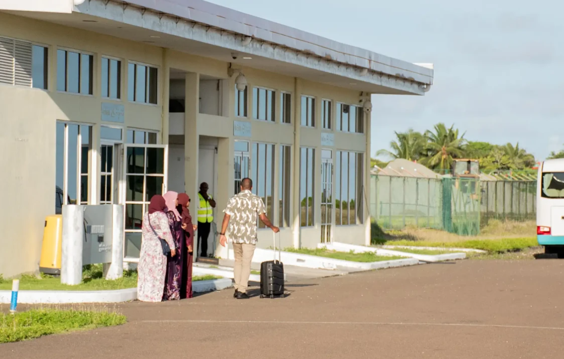 ފުވައްމުލަކު އެއަރޕޯޓް