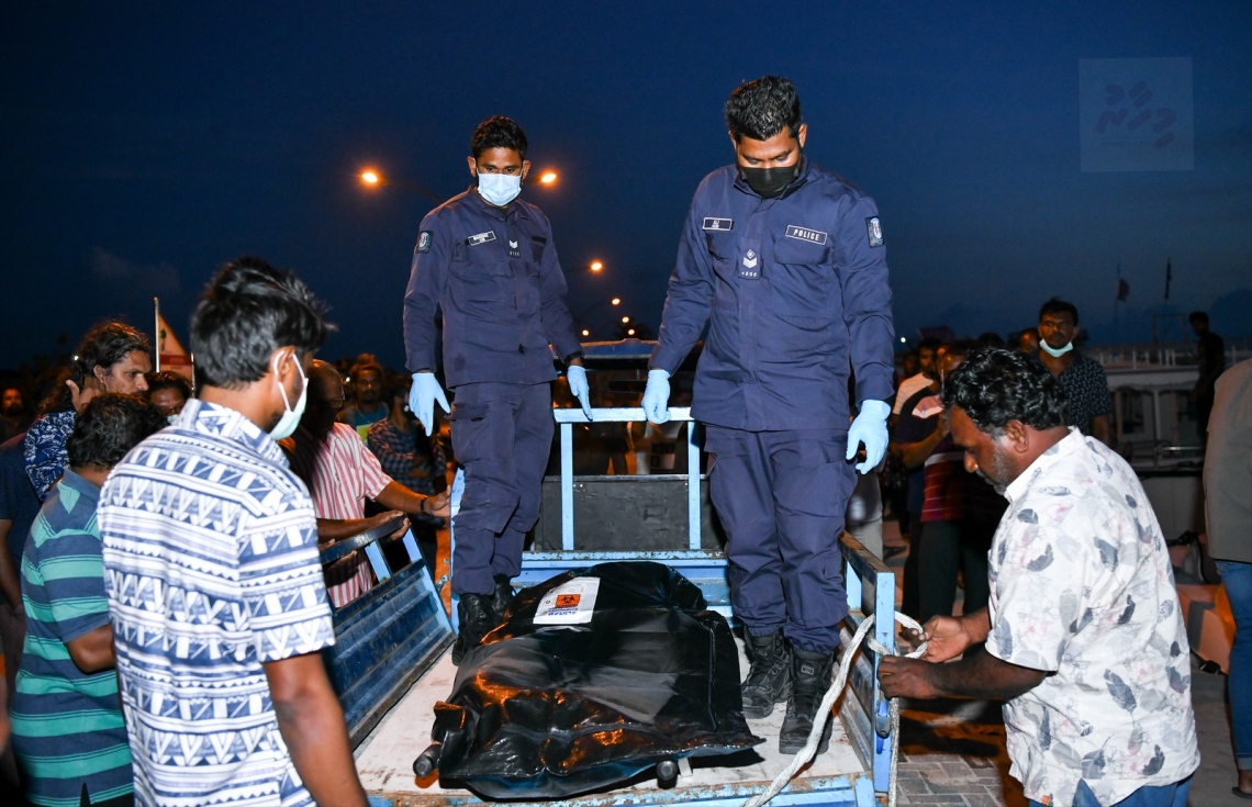 ދަނގެތީގައި މަރާލާފައި އޮއްވާފެނުނު މަހުމޫދުގެ ހަށިގަނޑު މާލެއަށް