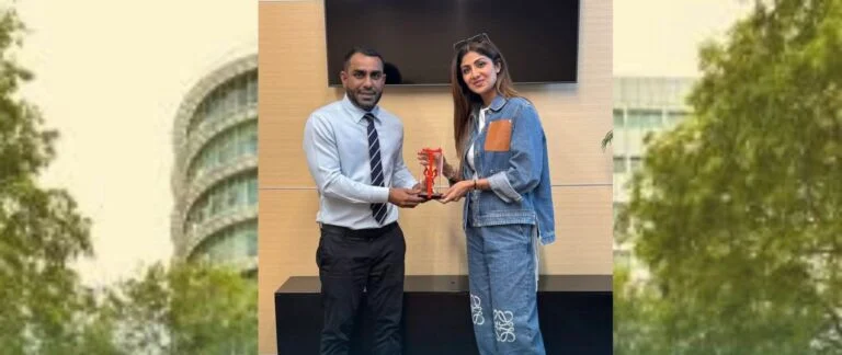 Tourism Minister welcomes Shilpa Shetty to Maldives