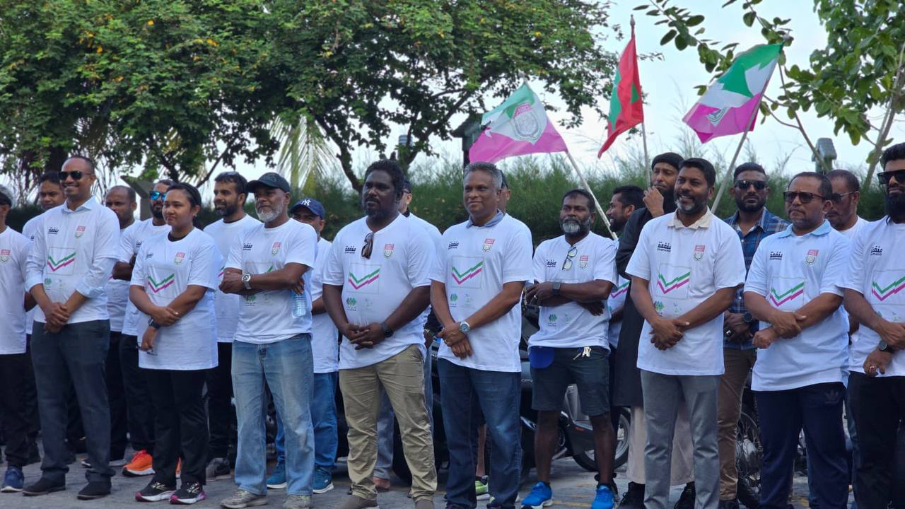 މާލެ ސާފުކުރުމުގެ މަސައްކަތުގައި ޖަމިއްޔާތަކުން ބައިވެރިވުމުން އުފާވޭ: މޭޔަރ