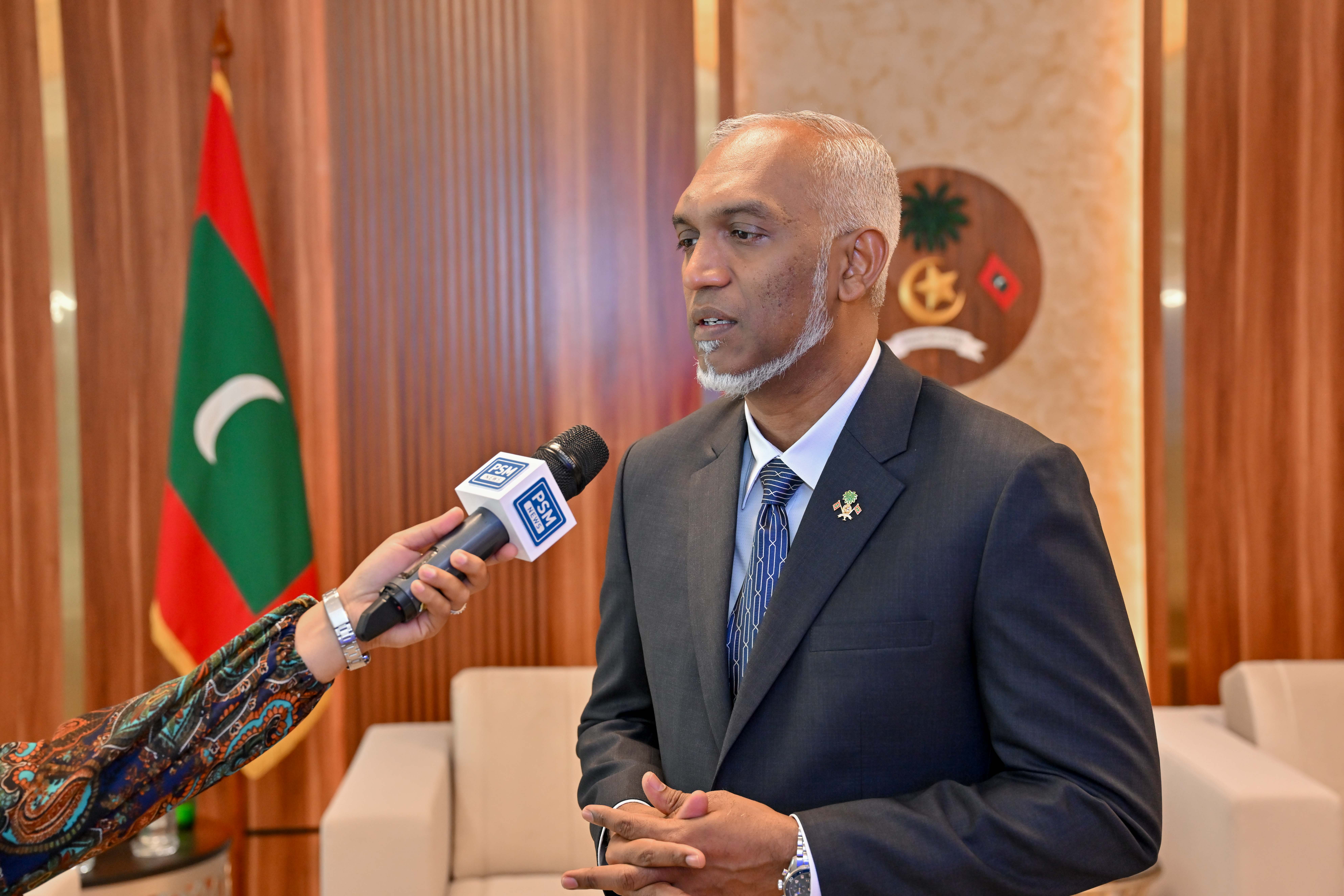 ރައީސް މުއިއްޒު--