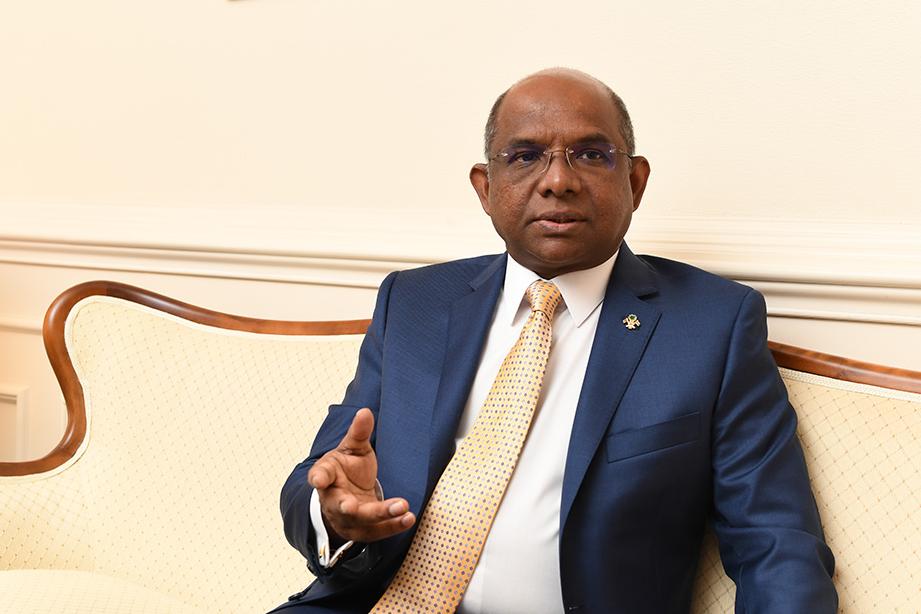 Foreign Minister and former Speaker of the Parliament, Mr. Abdulla Shahid.