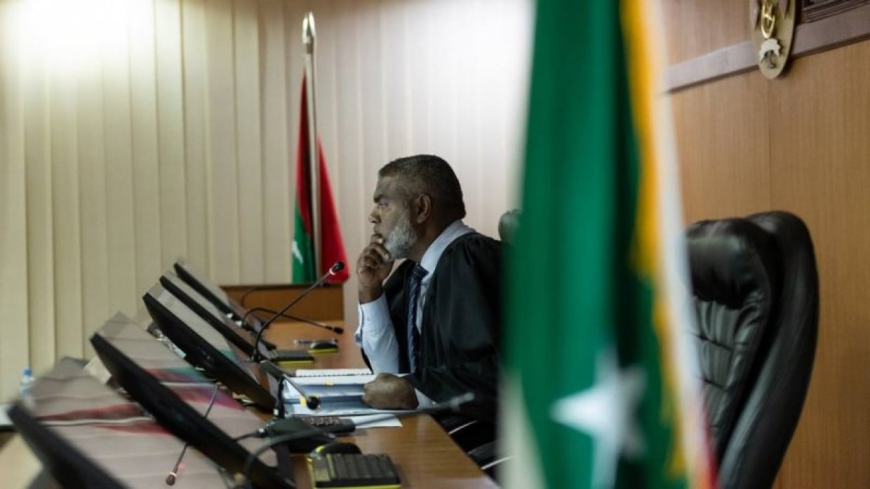 ހައިކޯޓުގެ ފަނޑިޔާރު ނިޔާޒް ރިޓަޔަރ ކުރަށްވައިފި