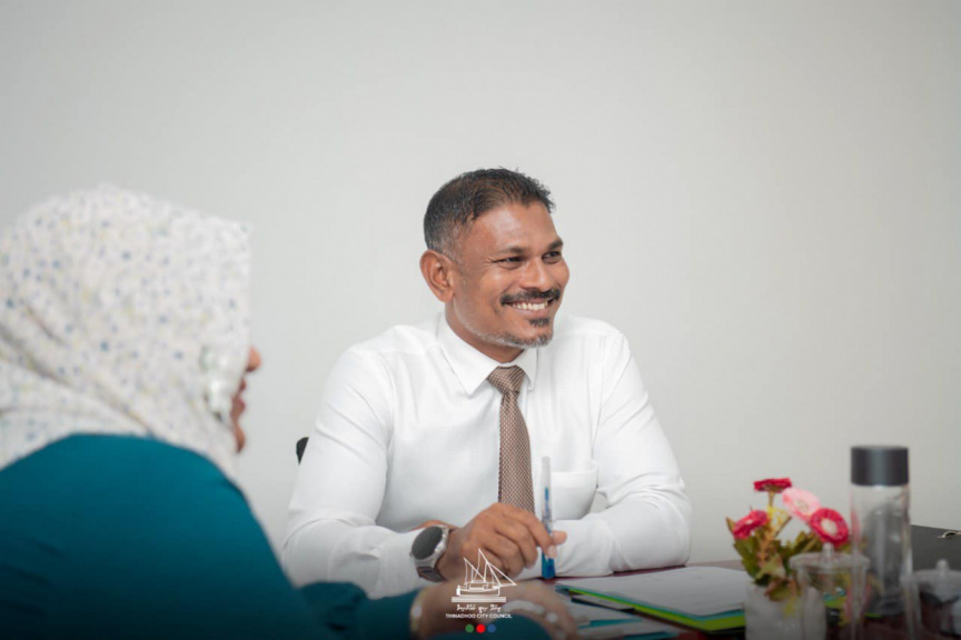 ތިނަދޫގެ މޭޔަރާއި ޑެޕިއުޓީ މޭޔަރ ސަސްޕެންޑު ކޮށްފި