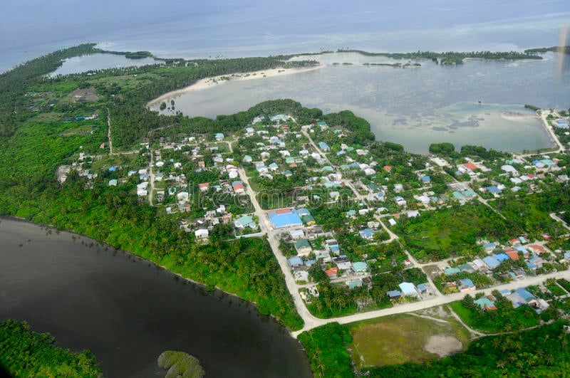 ހަތަރު މަހަށްފަހު އައްޑޫ ސިޓީ ހުޅުވާލައި ކާފިއުވެސް އުވާލައިފި