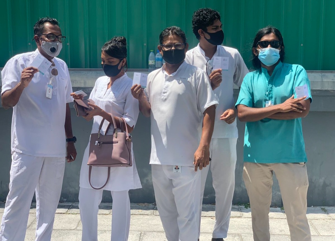 ޓޫރިސްޓް ރެޕުންނަށް ބޫސްޓަރ ޑޯޒް ޖެހޭނެ ފަސޭހަ އިންތިޒާމެއް ހަމަޖައްސައިފި