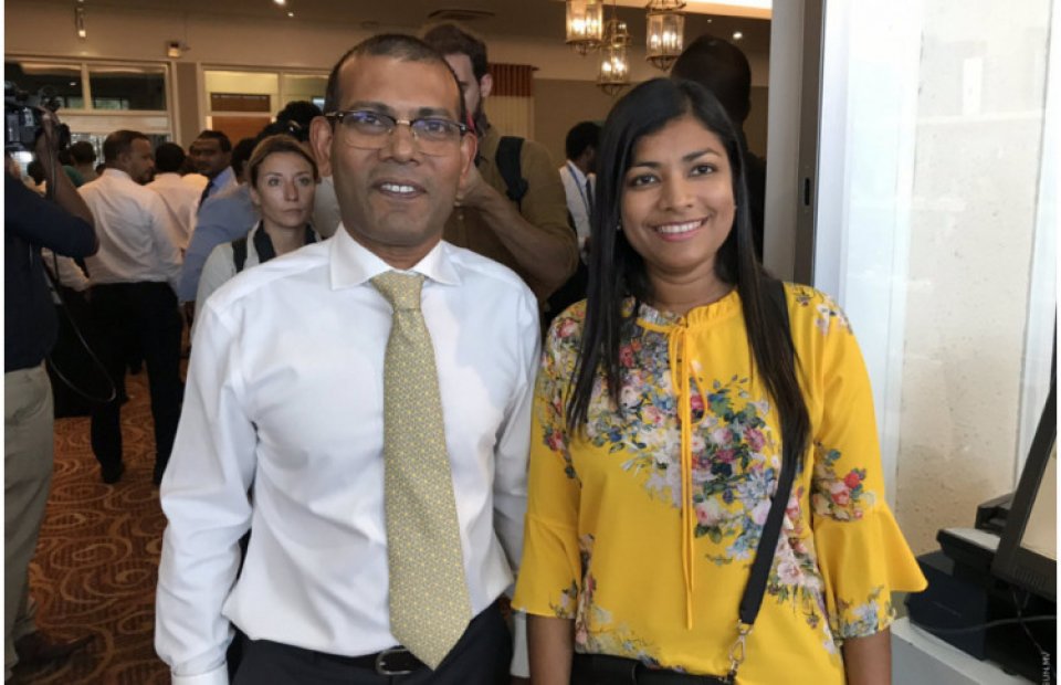 އައްޑޫ މީދޫ ދާއިރާގެ މެމްބަރު ރޮޒައިނާ އާދަމް އާއި މަޖިލީހުގެ ރައީސް އަދި އެމްޑީޕީގެ ރައީސް މުހައްމަދު ނަޝީދު