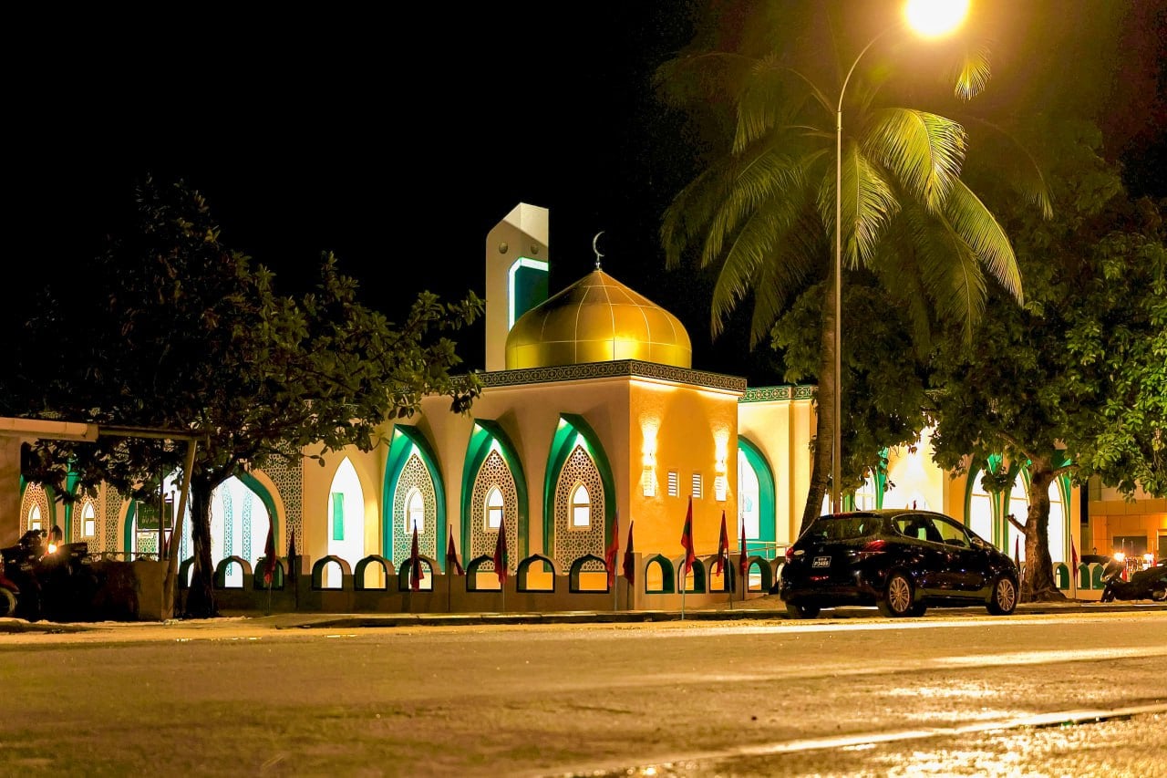 ރައީސް ޞާލިޙްގެ ސަރުކާރުން އައްޑޫ ސިޓީ މަރަދޫގައި ޢިމާރާތް ކުރި މަސްޖިދުއްރައްޔާން މިއަދު ހުޅުވައިފި