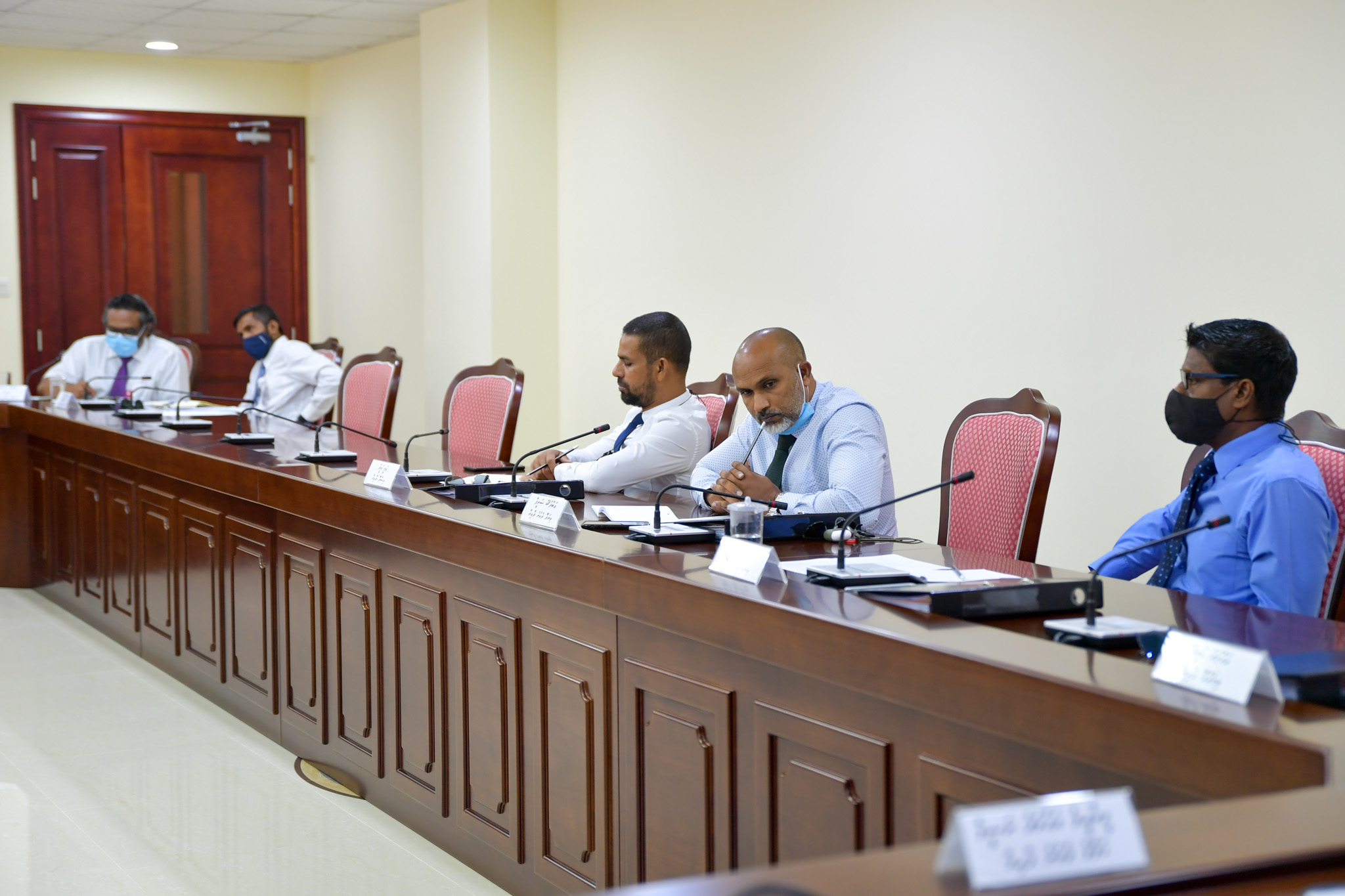 Parliament Committee on Independent Institutions