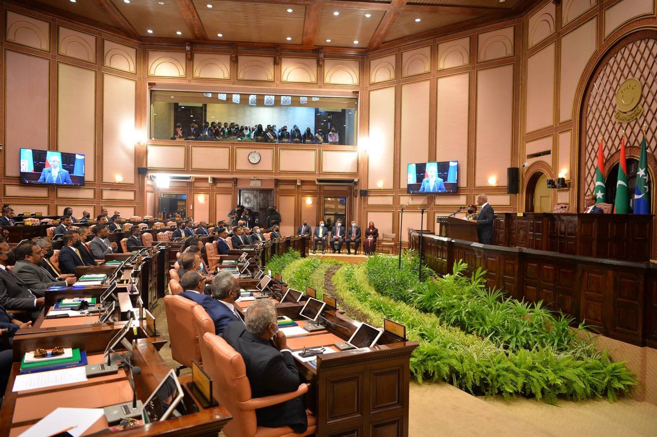 ދައުރުން ބޭރުން ބާއްވާ ދެވަނަ ޖަލްސާ ހޯމަ ދުވަހަށް ތާވަލުކޮށްފި