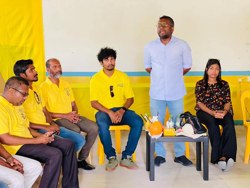 އިކޮނޮމިކް މިނިސްޓަރު ފައްޔާޒު އިސްމާޢީލް ރ. އަލިފުށީގައި