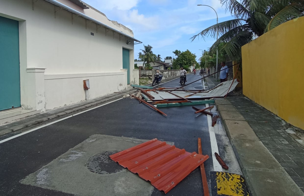 ވައިގަދަވެ މަރަދޫފޭދޫގެ ހަތް ގެއެއްގެ ފުރާޅު އެއްލާލައިފި