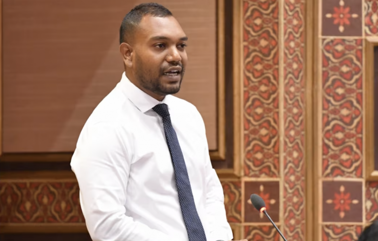 މަޙްލޫފަށް އައްދުގެ ރައްދު: މަނާ ތަންތާ ވޭޕްބޯން ތިބެނީ އެކަން މަނާކުރަން ކުރީސަފުގައި ތިއްބެވި ބޭފުޅުން