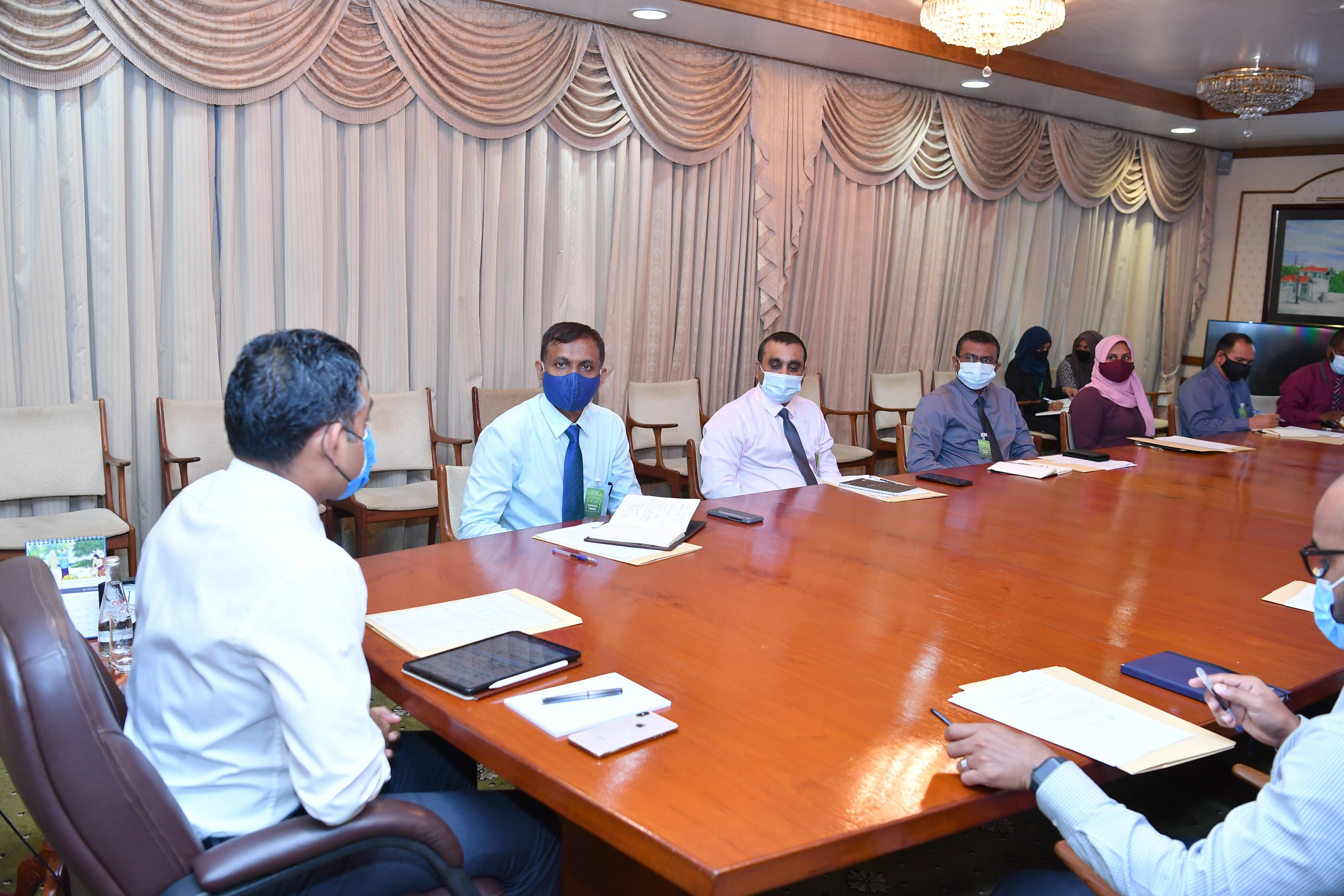 Vice President Faisal Naseem meets the newly appointed members of the Civil Service Commission (CSC). Photo: President’s Office.