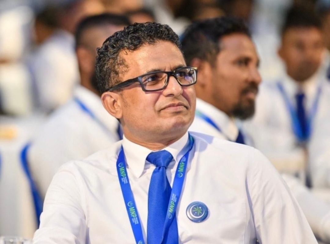 ޝަރީފްގެ ރައްދު: ޝަންގްރިއްލާ މައްސަލާގައި މަޝްވަރާ ކުރަންޖެހެނީ ކެބިނެޓުގައި