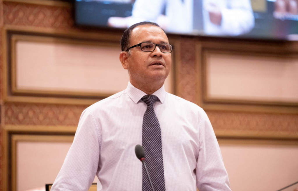 ދަރަންޏާ ގުޅޭގޮތުން އިދިކޮޅުން ދައްކާ ވާހަކަތަކުގެ ސީރިއަސްކަން މިދަނީ ސާބިތުވަމުން: އާދަމް ޝަރީފް