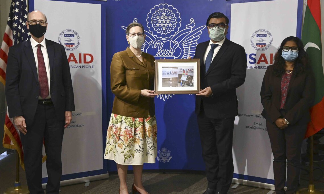 އެމެރިކާއިން ރާއްޖެއަށް 2 މިލިއަން ޑޮލަރުގެ އެހީއެއް