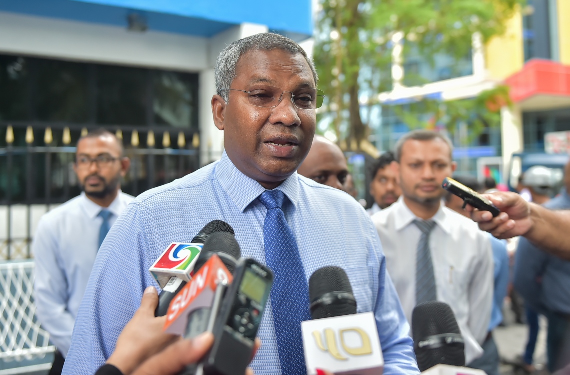 ޖުނައިދުގެ މައްޗަށް ތުހުމަތުކުރާ ޖިންސީ ގޯނާގެ މައްސަލަތަކެއް ބަލަނީ