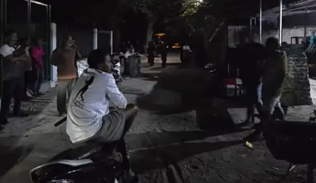 ކަރަންޓު ލިބެނީ "މުށި މަސް ދަށަށް ހަނދި އަންނަހެން" ކެންދޫ ރައްޔިތުން ތިބީ ކަންބޮޑުވުމެއްގައި