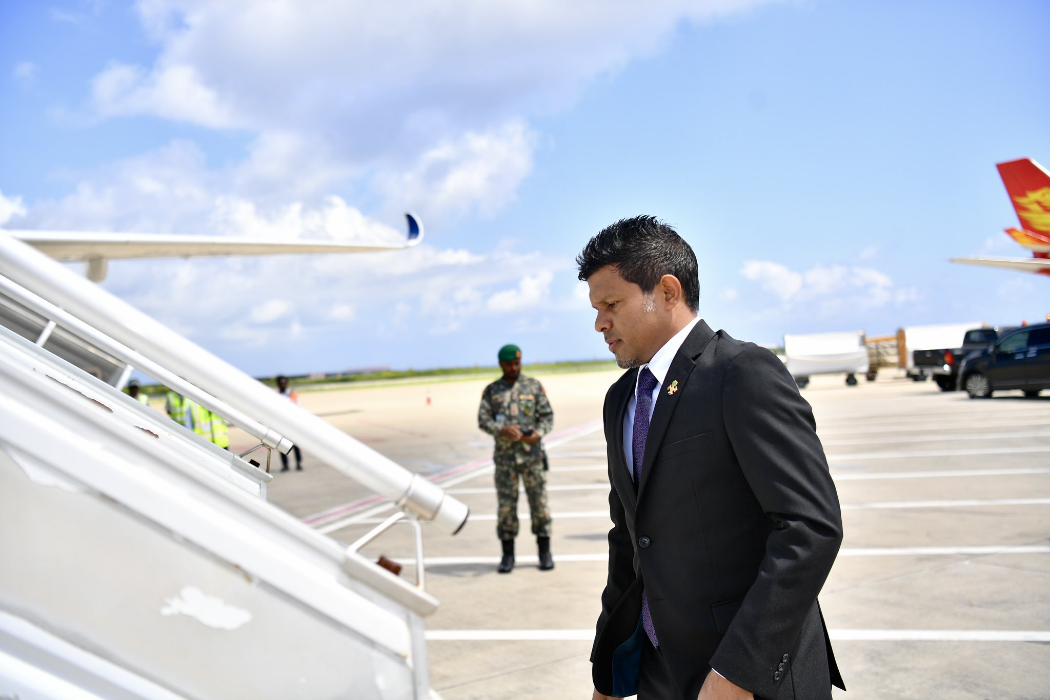 Vice President departs for Commonwealth Heads of Government meeting in Samoa