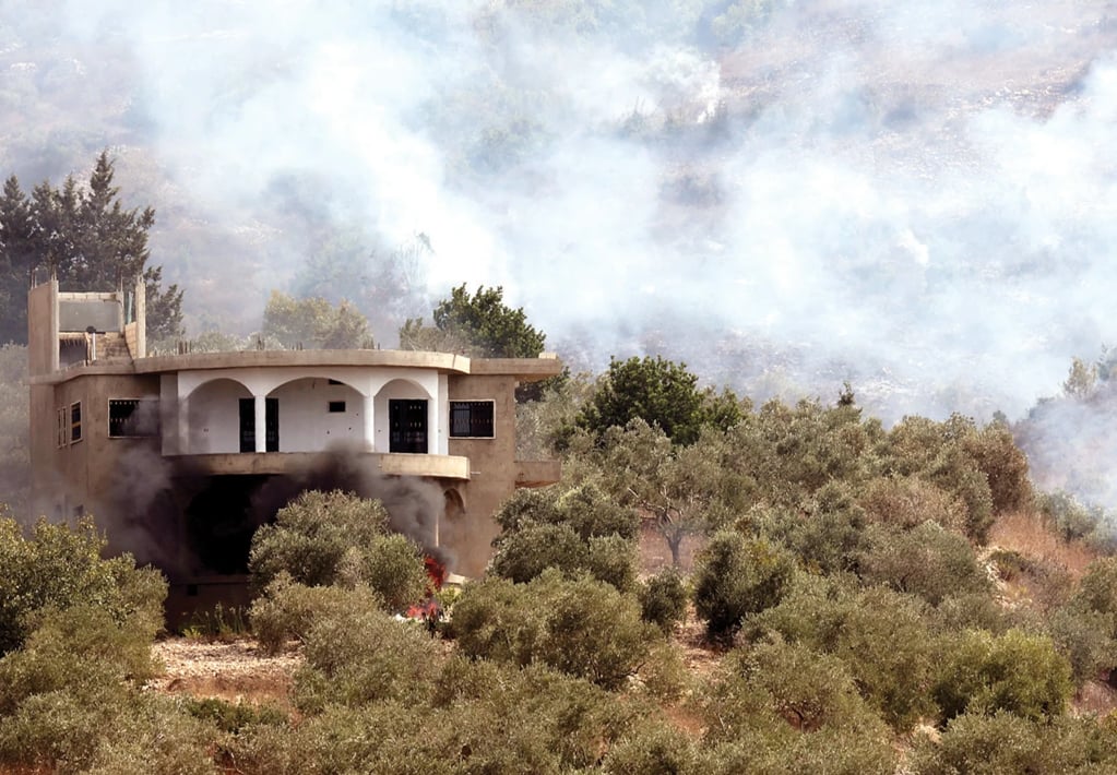 ލުބްނާނުގެ ދެކުނުގެ ސަރަހައްދުތަކަށް އިޒްރޭލުން ބޮން އަޅައިފި