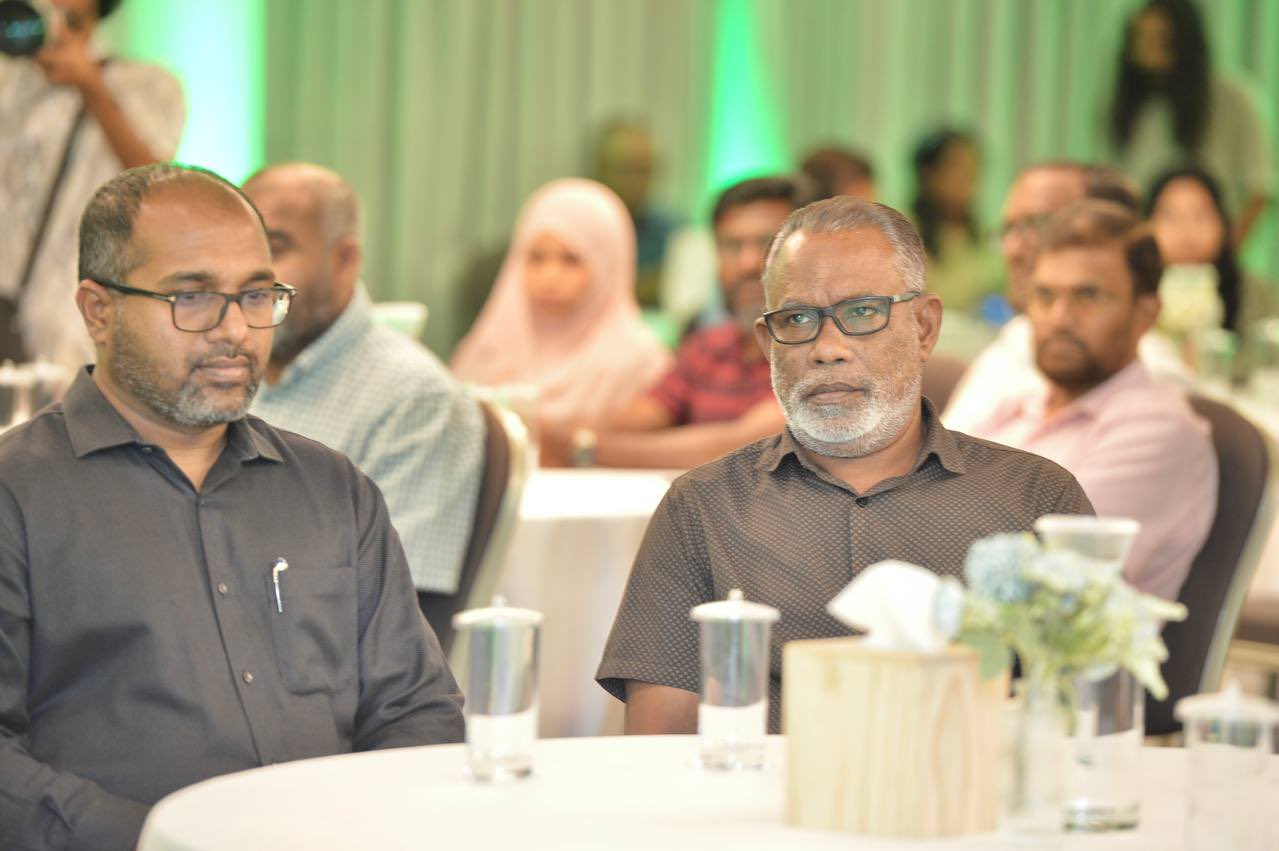 ޕީއެންސީގެ ޗެއަރޕަރސަން އަބްދުއްރަޙީމް (ކ)