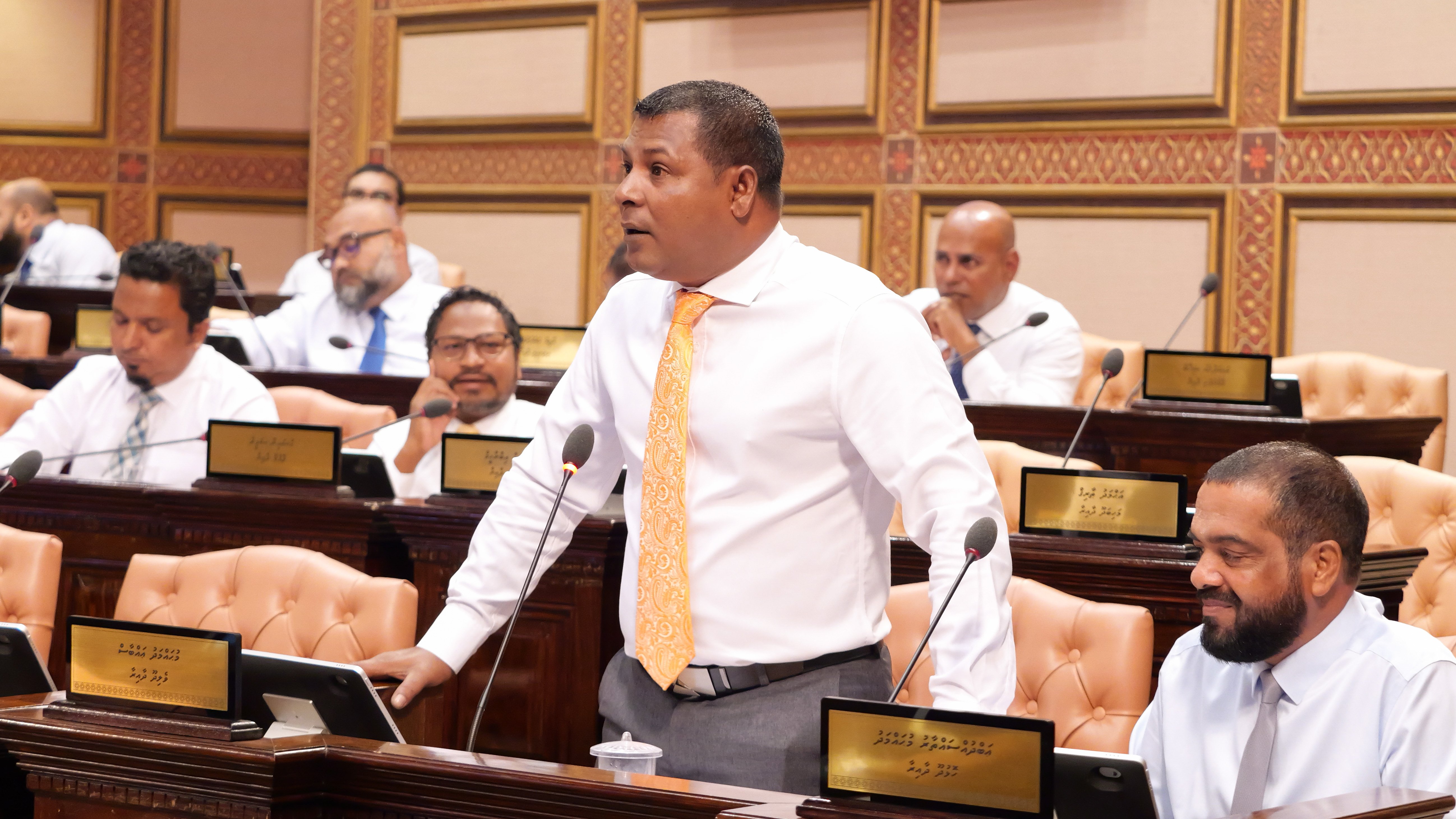 Velidhoo MP Mohamed Abbas